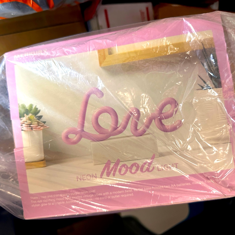 Pink Neon Love Mood Light NWT